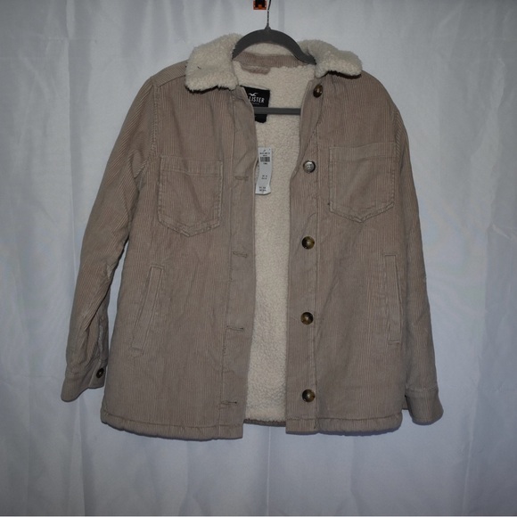 Hollister Jackets & Blazers - BRAND NEW HOLLISTER CORDUROY FAUX FUR JACKET